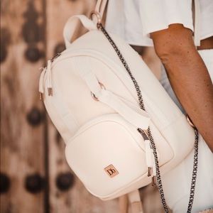 ISO DB X JANNI "THE PETITE"